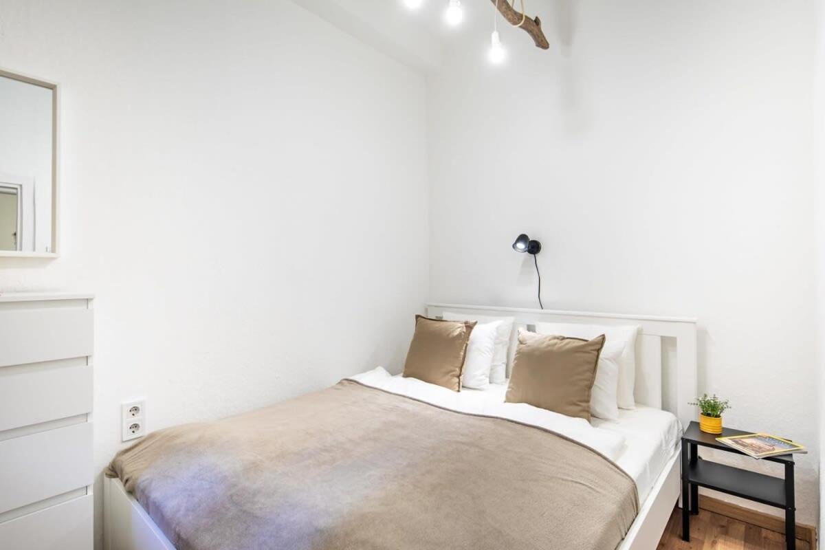 Convenient Apartment At Gastro Driven Location บูดาเปสต์ ภายนอก รูปภาพ